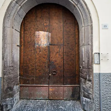 Corte's House בית הארחה 3*